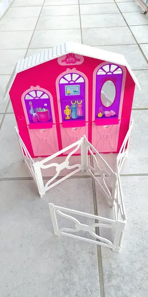 BARBIE Puppenhaus