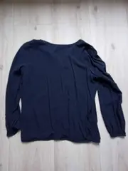Vorschaubild 2 von Damen Langarmshirt Bluse Gr. M Blau Navy V-Ausschnitt