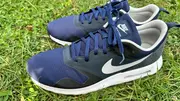 Vorschaubild 2 von Air Max Tavas Herren Sneaker Blau Gr. 45 Sport Freizeit