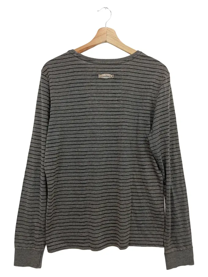 NAKETANO Pullover Bild 2