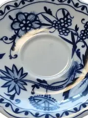 Vorschaubild 2 von Zwiebelmuster Untertasse Porzellan Blau Weiß Traditionell