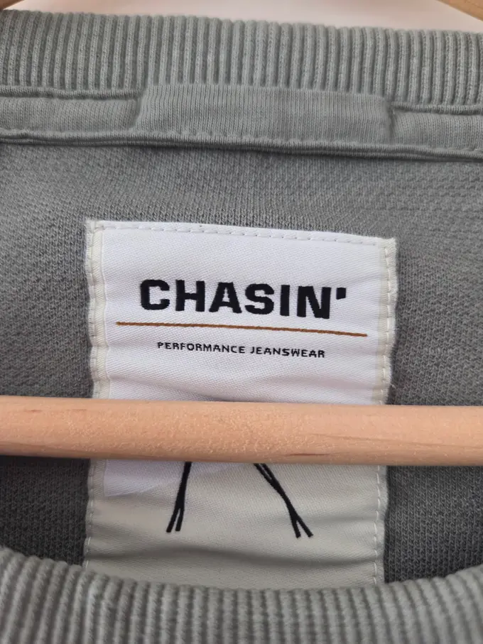 CHASIN' Sweatshirt Bild 2
