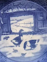 Vorschaubild 3 von Jahresteller 1969 Gans Porzellan Blau 18cm Klassisch