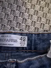 Vorschaubild STRADIVARIUS Mom Jeans 3