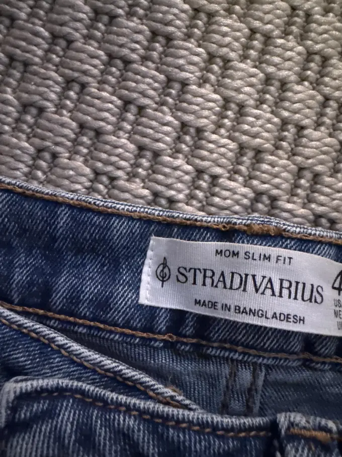 STRADIVARIUS Mom Jeans Bild 2