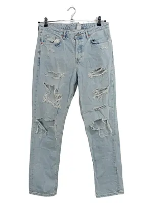 Destroyed Jeans