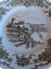 Vorschaubild 2 von Wandteller Burgmotiv Rheinlandschaft Porzellan 19cm Braun