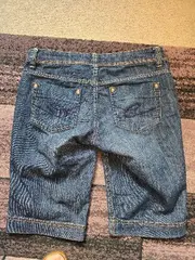 Vorschaubild 2 von EDC by Damen Jeans Shorts Bermuda Blau W29/38 Knopfdetails