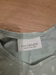 Vorschaubild 4 von Baby Strampler Einteiler Gr. 74 Baumwolle Tiermotiv Applikation Grün