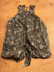 Vorschaubild 2 von Damen Top Gr. S Camouflage Oliv Ärmellos Schleife