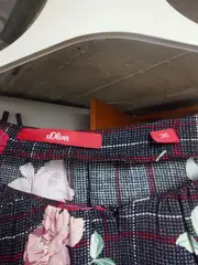 Vorschaubild 4 von Damen Bluse Gr. 36 Blumenmuster Karo Grau Rosa Rot Viskose