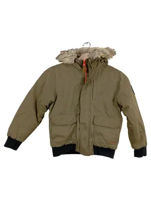 BENCH. Parka