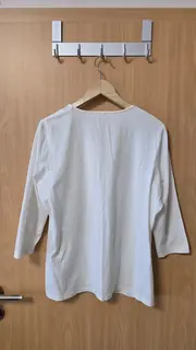 Vorschaubild 2 von Damen T-Shirt Gr. 40/L weiß mit Blumenmuster
