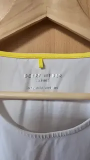 Vorschaubild 4 von Damen T-Shirt Gr. 40/L weiß mit Blumenmuster