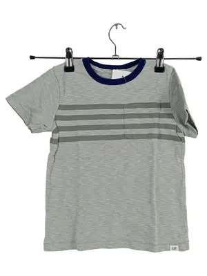 GAP T-Shirt