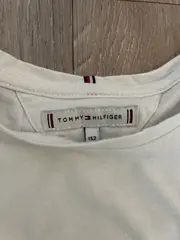Vorschaubild 3 von T-Shirt Mädchen Weiß Gr. 152 Basic Logo Rüschen Kurzarm Baumwolle
