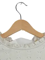 Vorschaubild 3 von Mädchen Pullover Langarmshirt Gr. 134 Beige Rüschen Lochmuster Baumwolle