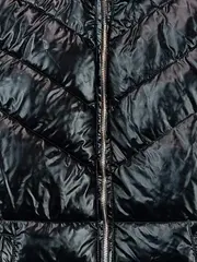 Vorschaubild 4 von Steppweste Weste Kinder Mädchen Gr. 158 (16) Schwarz Glänzend Kapuze Logo