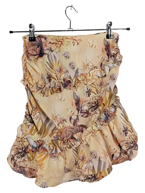 PRETTYLITTLETHING Bustier