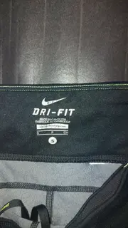 Vorschaubild 4 von Dri-Fit Damen Laufhose 3/4 Leggings Gr. 36/S Grau Dreieckmuster