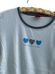 Vorschaubild 4 von Damen T-Shirt Herz-Print Love & Peace Hellblau Gr. M