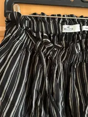 Vorschaubild 4 von Damen Shorts Ultra High-Rise M gestreift schwarz Viskose