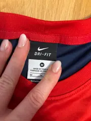 Vorschaubild 7 von Dri-Fit Sport Shirt Herren Gr. M Rot Blau Fußball Trikot