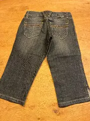 Vorschaubild 4 von Denim Damen Capri Jeans Shorts Gr. 34 W26 Blau Stickerei
