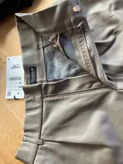 Vorschaubild 6 von Damen Kunstleder Shorts Beige Gr. XS Neu mit Etikett