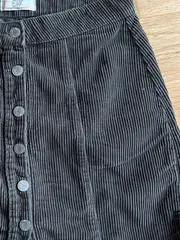 Vorschaubild 3 von Cordrock Damen Gr. 38 Oliv Minirock Knopfleiste
