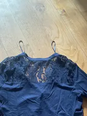 Vorschaubild 3 von Damen Langarmshirt Gr. S Blau Spitze V-Ausschnitt Viskose