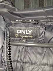 Vorschaubild 2 von Steppjacke Damen XL Schwarz Kapuze Winterjacke Puffer