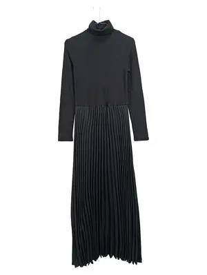 MASSIMO DUTTI Strickkleid