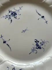 Vorschaubild 3 von Vieux Luxembourg Essteller 20cm Blumenmuster Weiß Porzellan
