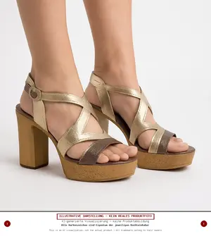 MARTINA BURARO Plateausandalen