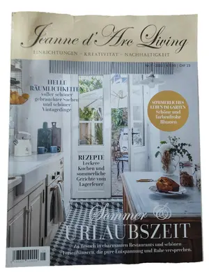 JEANNE D'ARC LIVING Zeitschrift