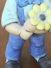 Vorschaubild 4 von Nina Marco Dekofigur Junge Blume Porzellan Klassisch Blau 14cm