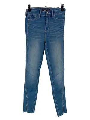 HOLLISTER High Waist Jeans