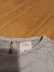 Vorschaubild 2 von Mädchen Bluse Spitze Hellblau Gr. 140 Puffärmel Romantisch