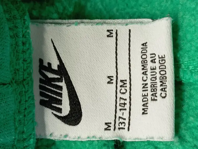 NIKE Trainingsanzug Bild 3