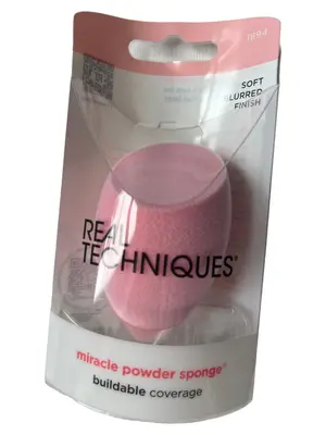 REAL TECHNIQUES Puder