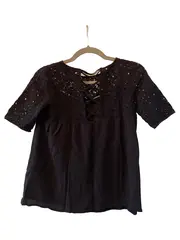 Vorschaubild 2 von Damen Bluse Kurzarm Lochmuster Spitze Schwarz Gr. 34 XS