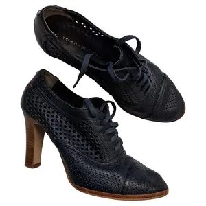 TOMMY HILFIGER Schnürschuhe