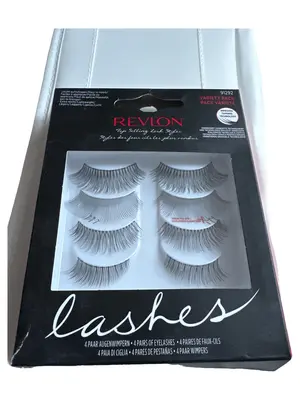 REVLON künstliche Wimpern