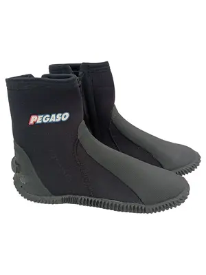 PEGASO Badeschuhe