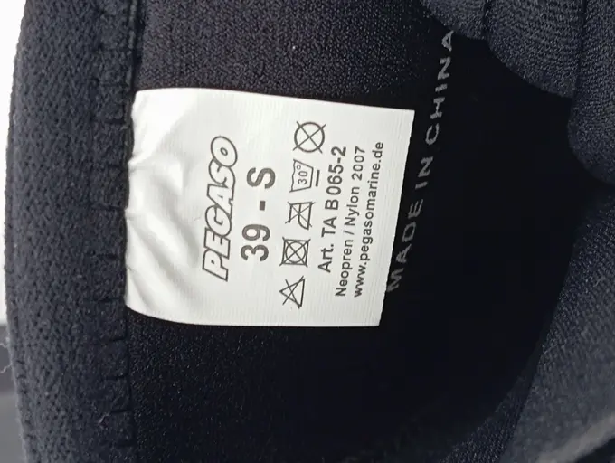PEGASO Badeschuhe Bild 4
