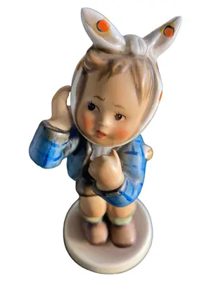 GOEBEL Künstlerpuppe