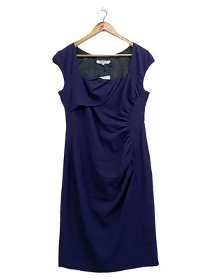 L.K. BENNETT Etuikleid