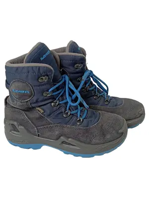 LOWA Schneestiefel