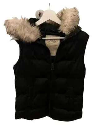 ZARA TRAFALUC Fellweste